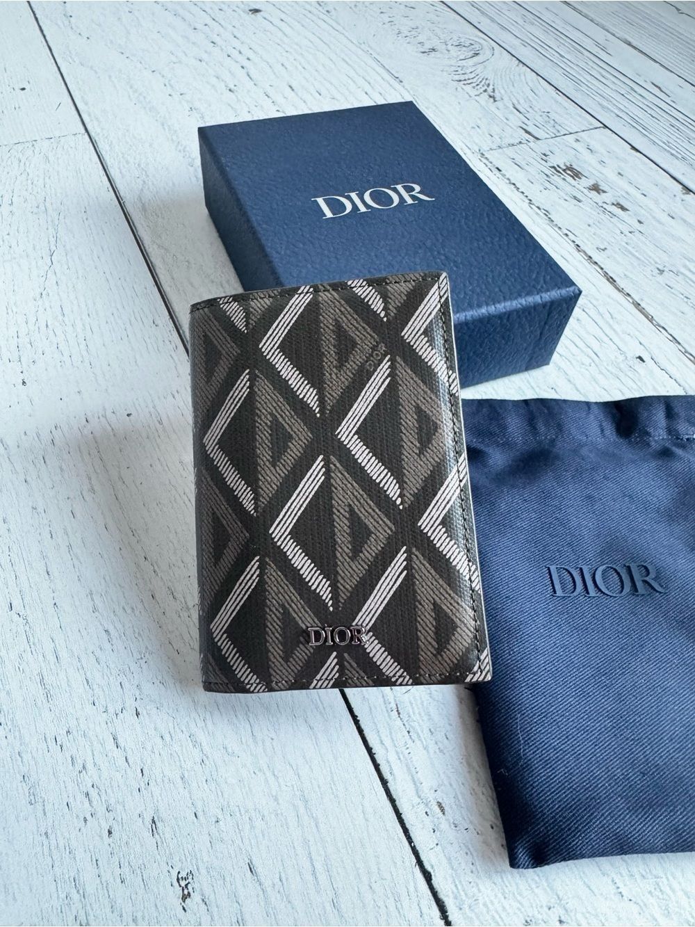 DIOR Homme - Men’s Bifold CD Diamond Card Holder Green
